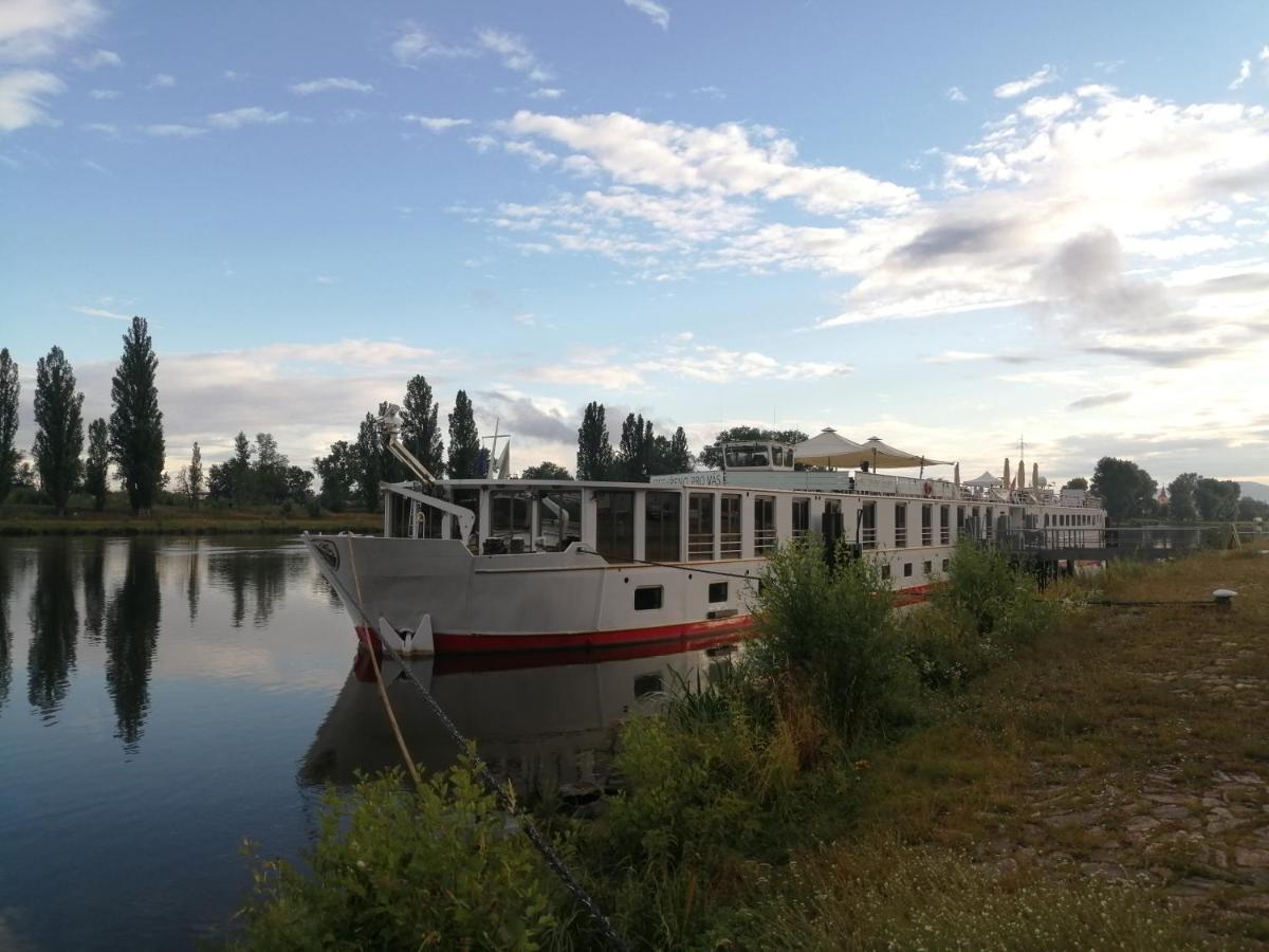 Florentina Boat Litomerice Ngoại thất bức ảnh