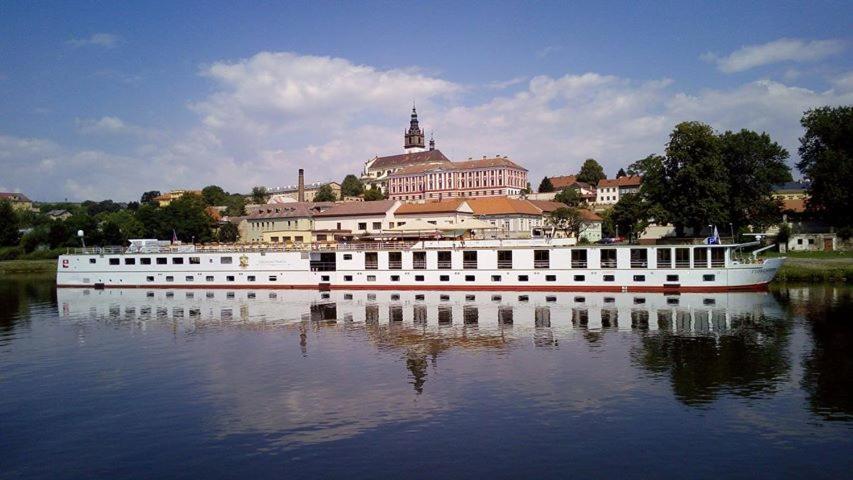 Florentina Boat Litomerice Ngoại thất bức ảnh